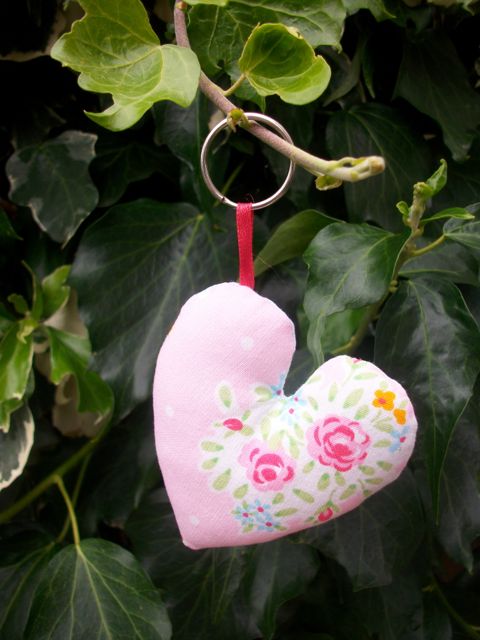 Pink heart keyring